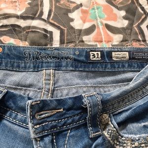 Miss Me cropped jeans size 31